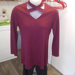 Two piece outfit. Pants and Top